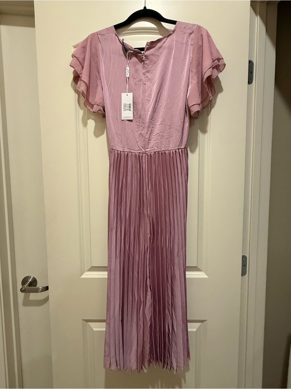 Petal & Pup Nova Flutter midi dress- M - Picture 3 of 5